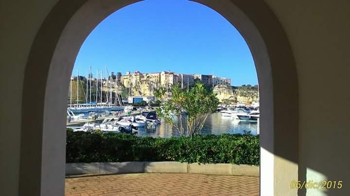 B&B Il Quadrifoglio Tropea Exteriör bild